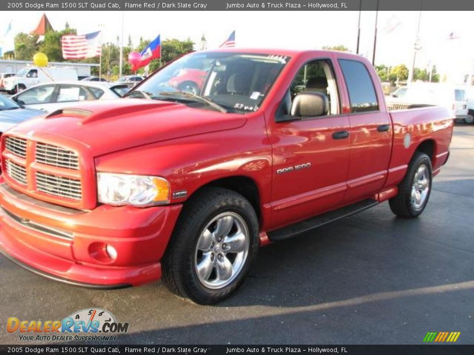 2005 Dodge Ram 1500 SLT Quad Cab Flame Red / Dark Slate Gray Photo #6