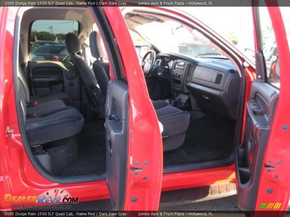 2005 Dodge Ram 1500 SLT Quad Cab Flame Red / Dark Slate Gray Photo #14