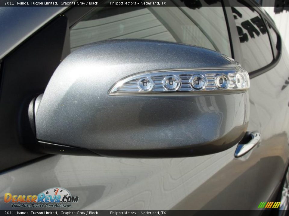 2011 Hyundai Tucson Limited Graphite Gray / Black Photo #11