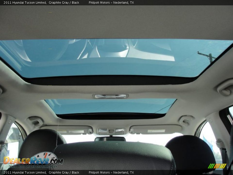 Sunroof of 2011 Hyundai Tucson Limited Photo #20