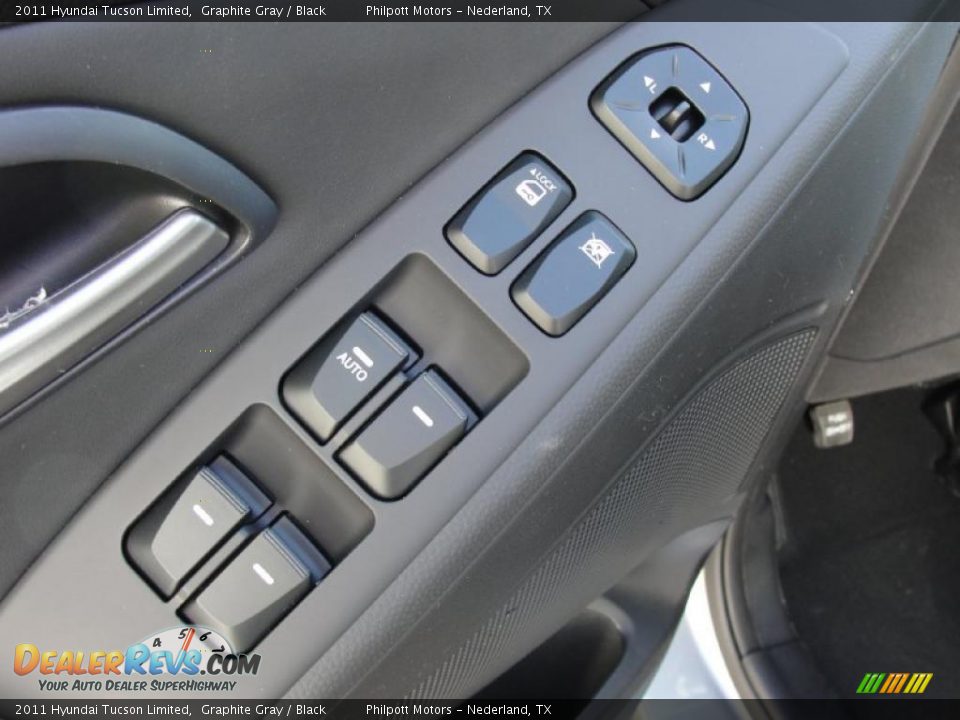 2011 Hyundai Tucson Limited Graphite Gray / Black Photo #24