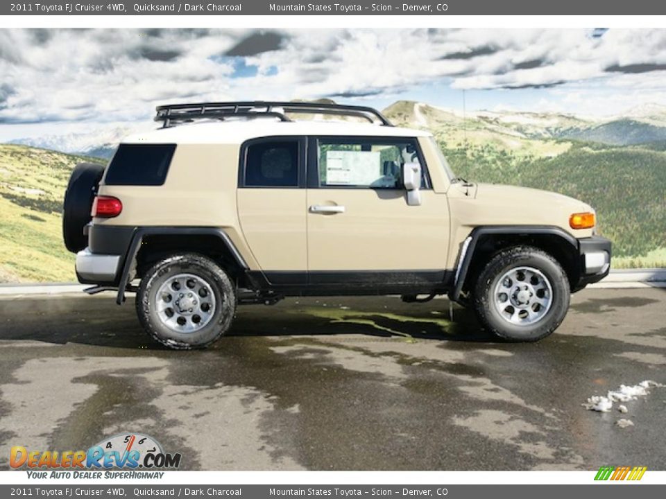 Quicksand 2011 Toyota FJ Cruiser 4WD Photo #2