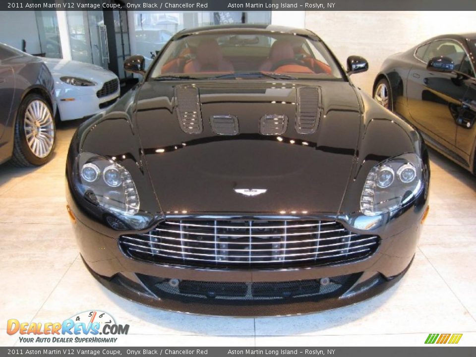 Onyx Black 2011 Aston Martin V12 Vantage Coupe Photo #2