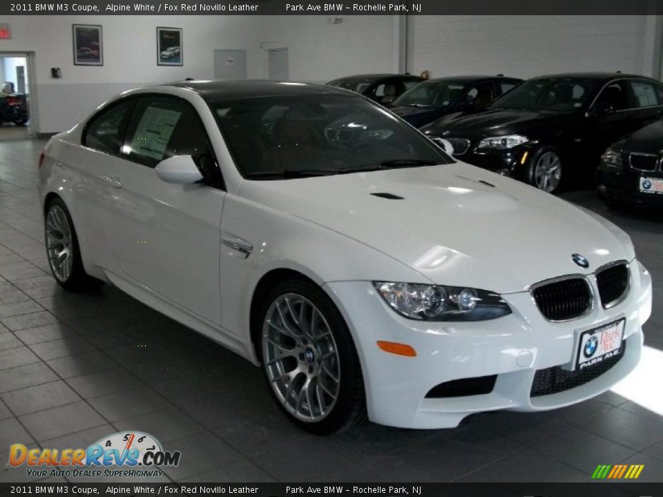 Front 3/4 View of 2011 BMW M3 Coupe Photo #3