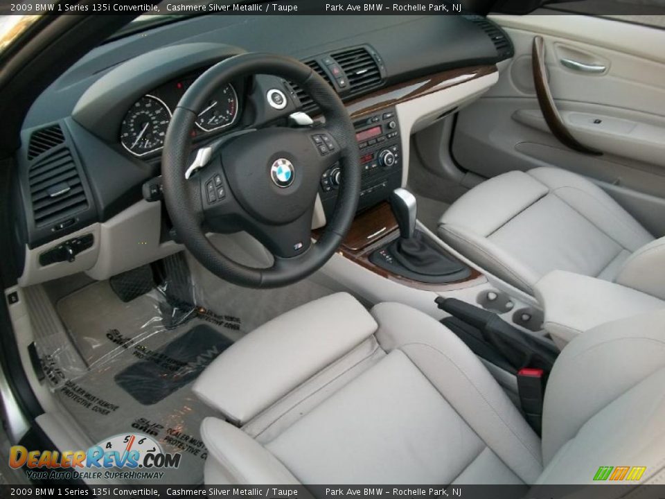 Taupe Interior - 2009 BMW 1 Series 135i Convertible Photo #10