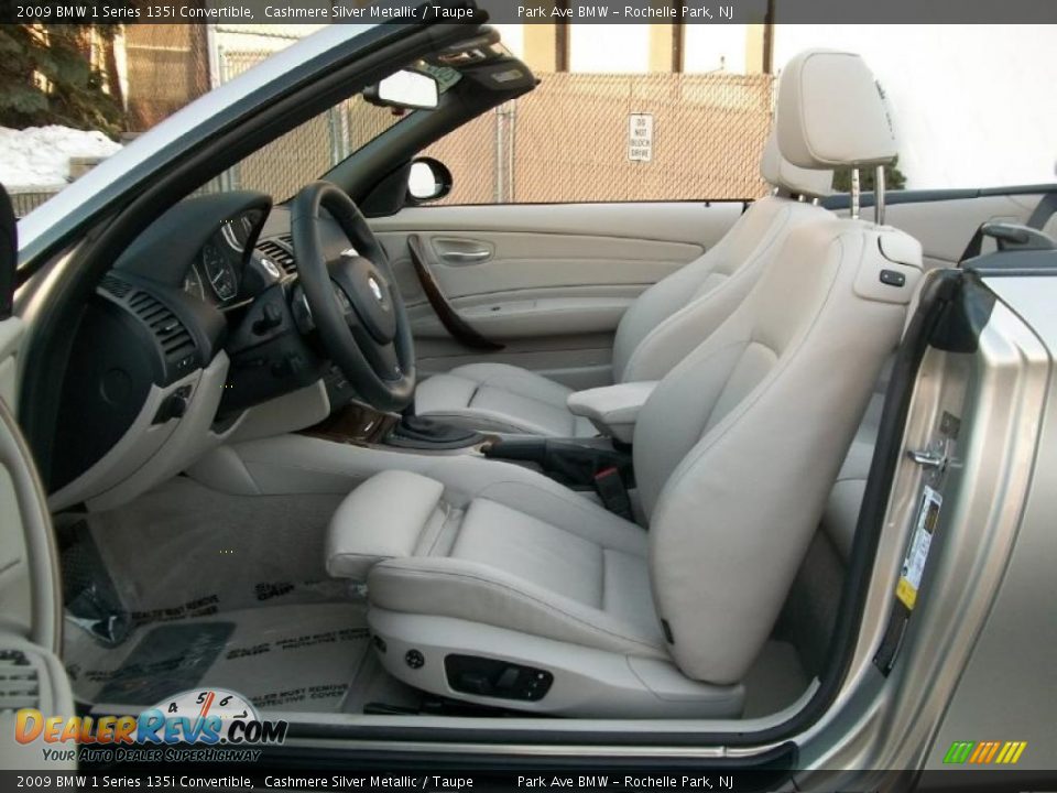 Taupe Interior - 2009 BMW 1 Series 135i Convertible Photo #12