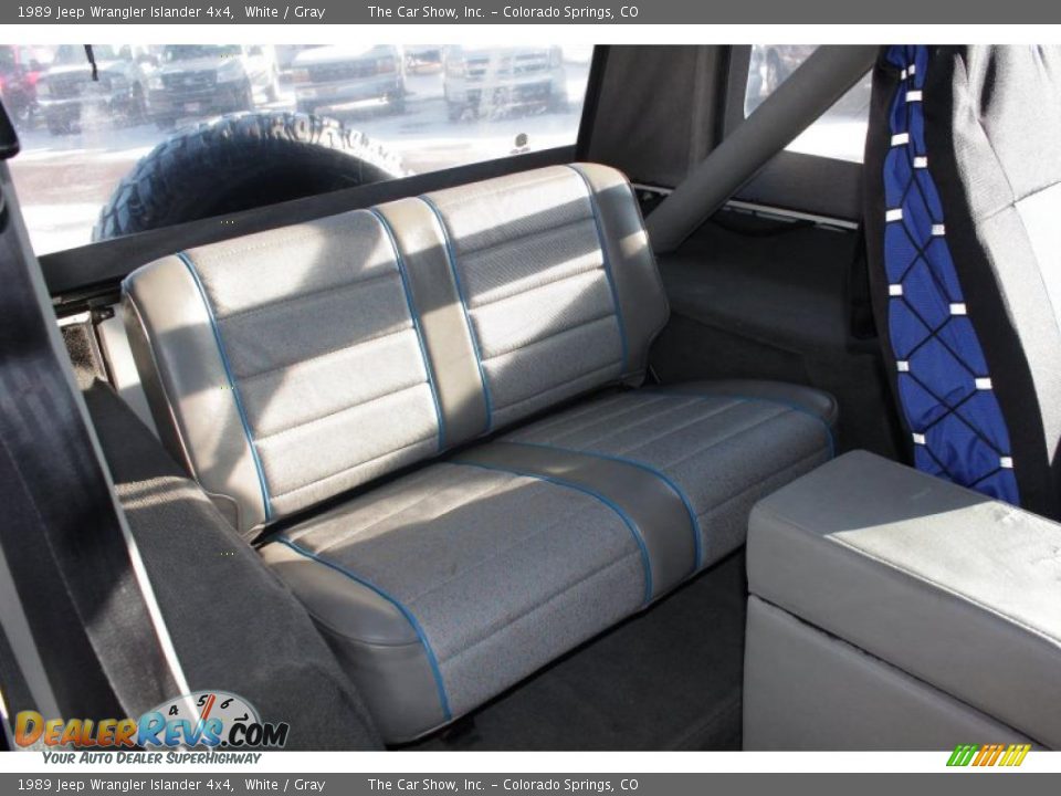 Gray Interior - 1989 Jeep Wrangler Islander 4x4 Photo #11