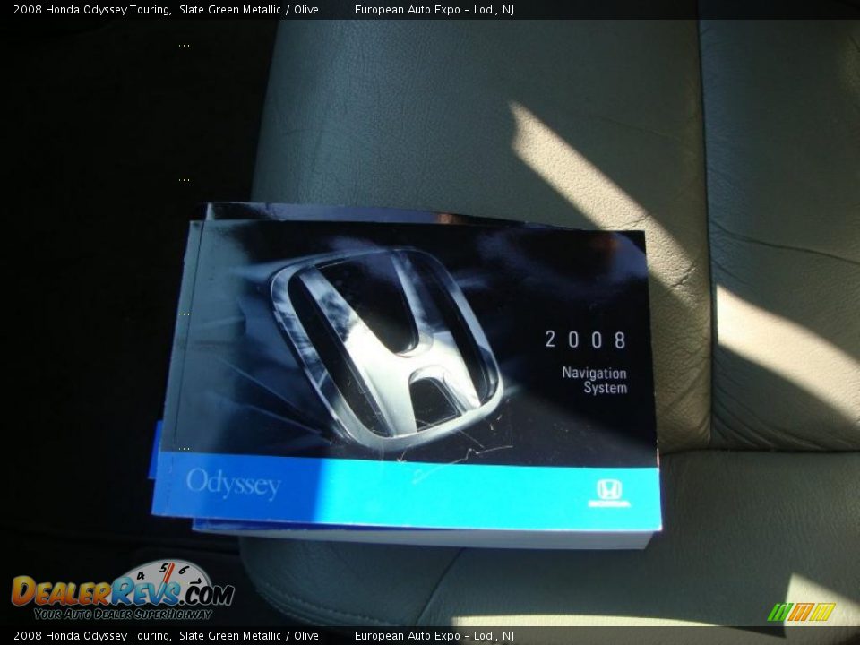 2008 Honda Odyssey Touring Slate Green Metallic / Olive Photo #33