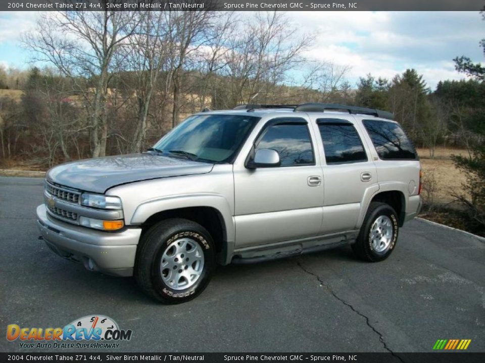 2004 Chevrolet Tahoe Z71 4x4 Silver Birch Metallic / Tan/Neutral Photo #1