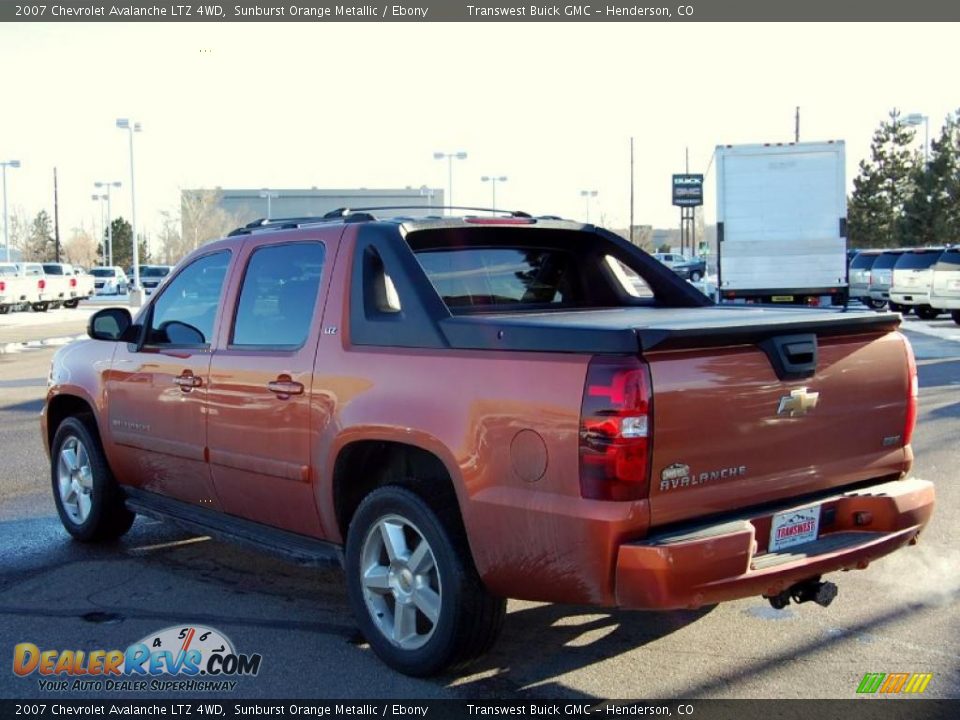 2007 Chevrolet Avalanche LTZ 4WD Sunburst Orange Metallic / Ebony Photo #5