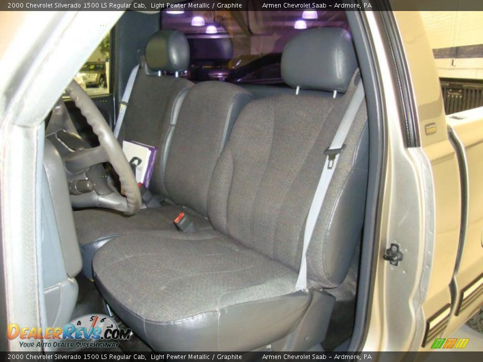 2000 Chevrolet Silverado 1500 LS Regular Cab Light Pewter Metallic / Graphite Photo #13