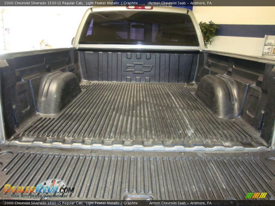 2000 Chevrolet Silverado 1500 LS Regular Cab Light Pewter Metallic / Graphite Photo #17