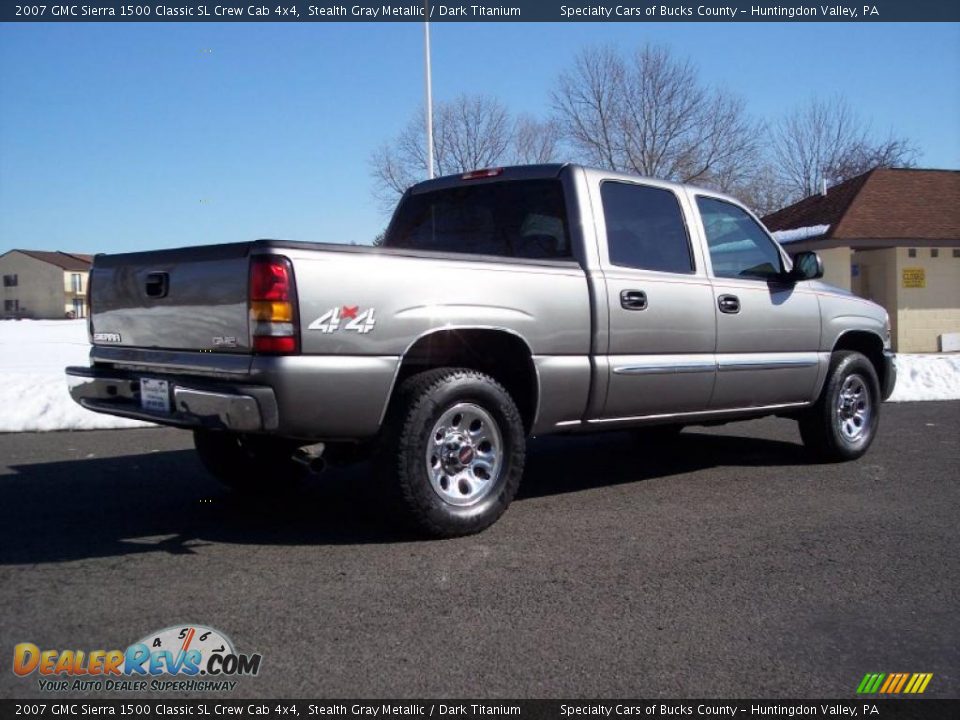 2007 GMC Sierra 1500 Classic SL Crew Cab 4x4 Stealth Gray Metallic / Dark Titanium Photo #7