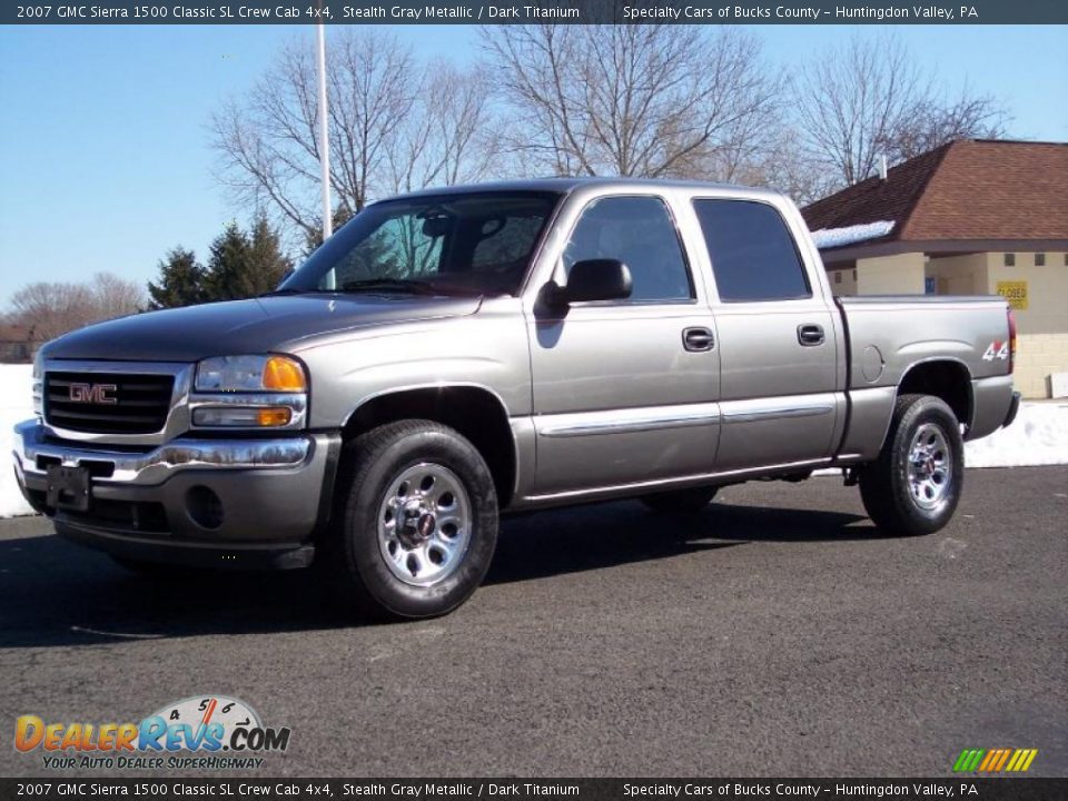 2007 GMC Sierra 1500 Classic SL Crew Cab 4x4 Stealth Gray Metallic / Dark Titanium Photo #14
