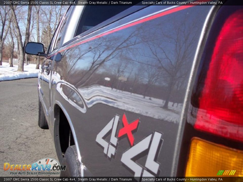2007 GMC Sierra 1500 Classic SL Crew Cab 4x4 Stealth Gray Metallic / Dark Titanium Photo #25