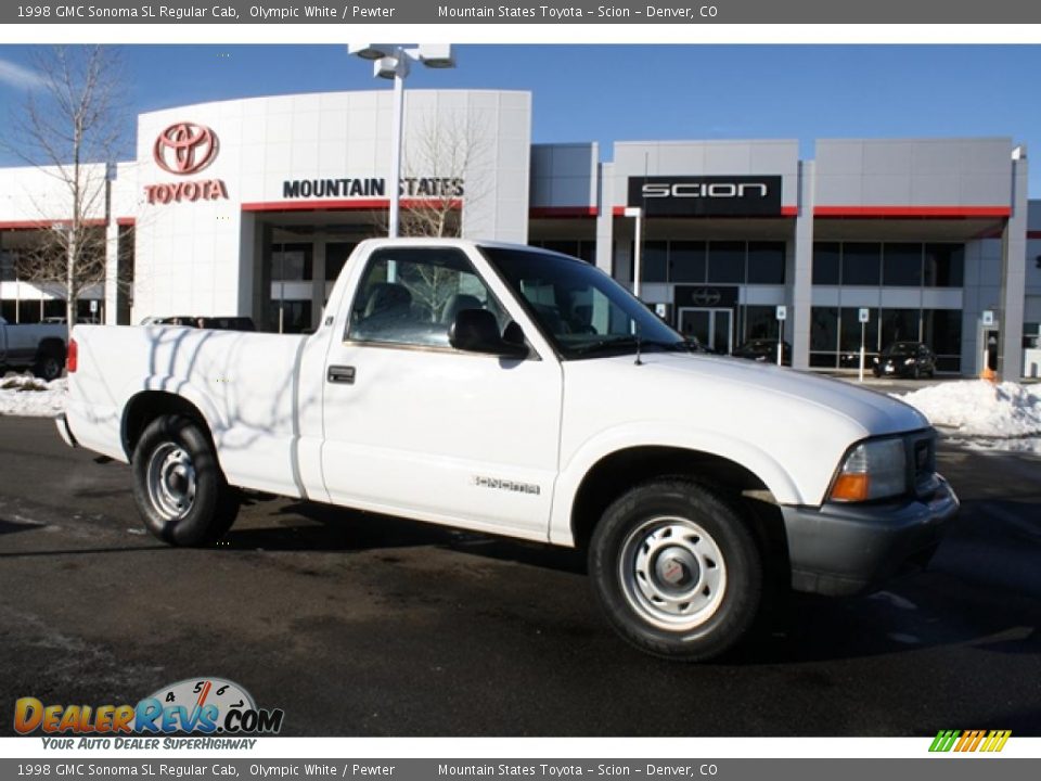 1998 GMC Sonoma SL Regular Cab Olympic White / Pewter Photo #1