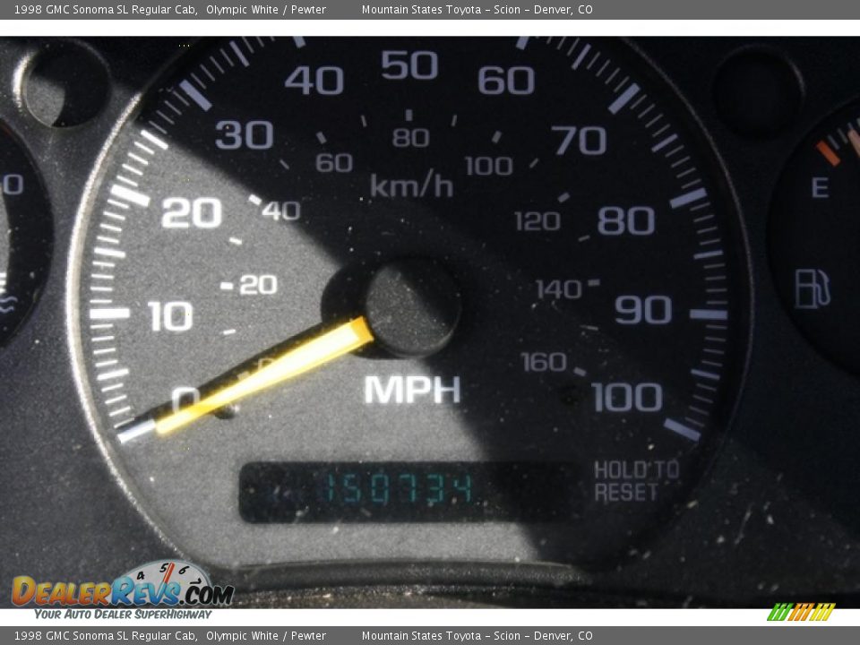 1998 GMC Sonoma SL Regular Cab Olympic White / Pewter Photo #7