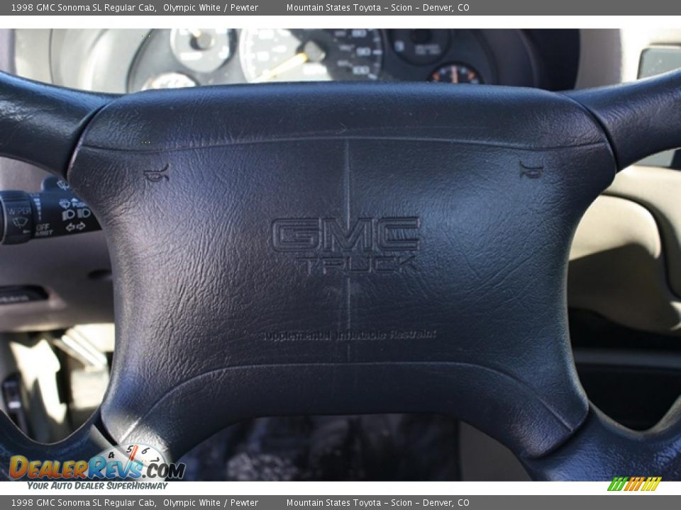 1998 GMC Sonoma SL Regular Cab Olympic White / Pewter Photo #13