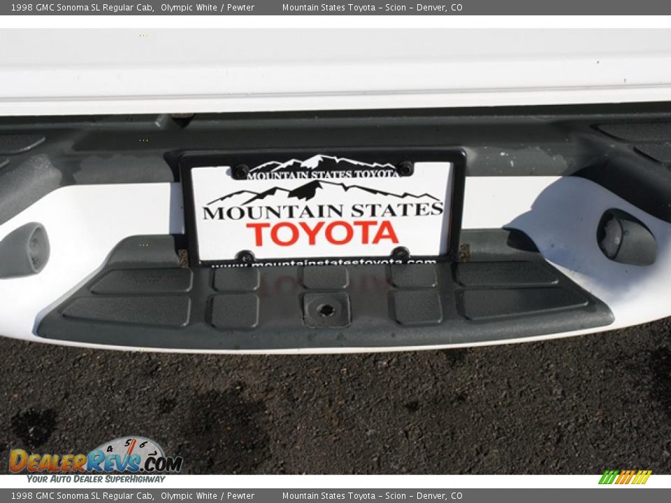 1998 GMC Sonoma SL Regular Cab Olympic White / Pewter Photo #23