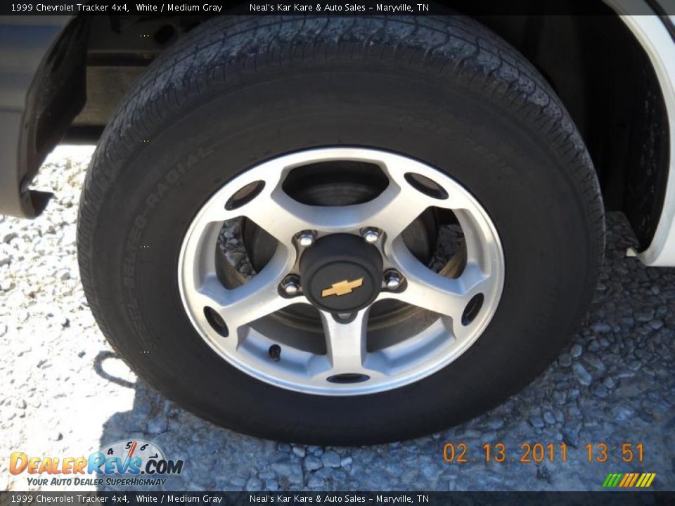 1999 Chevrolet Tracker 4x4 White / Medium Gray Photo #12