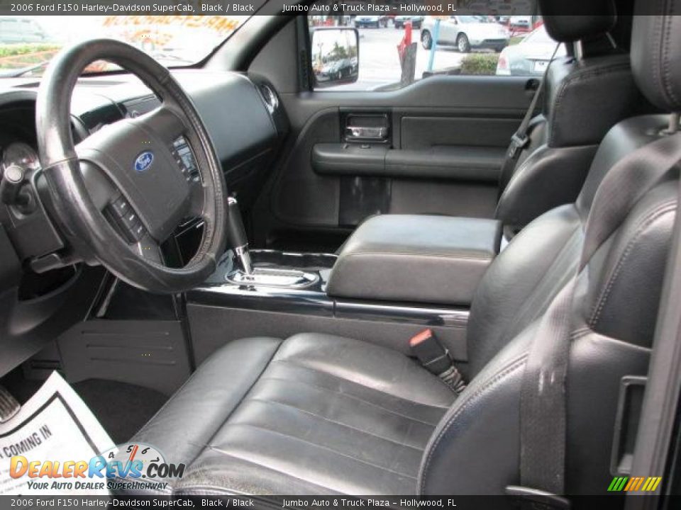 Black Interior - 2006 Ford F150 Harley-Davidson SuperCab Photo #23