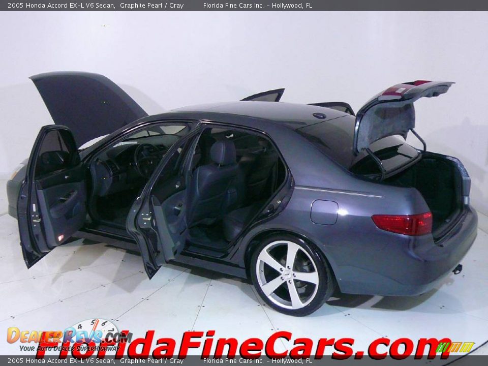 2005 Honda Accord EX-L V6 Sedan Graphite Pearl / Gray Photo #8