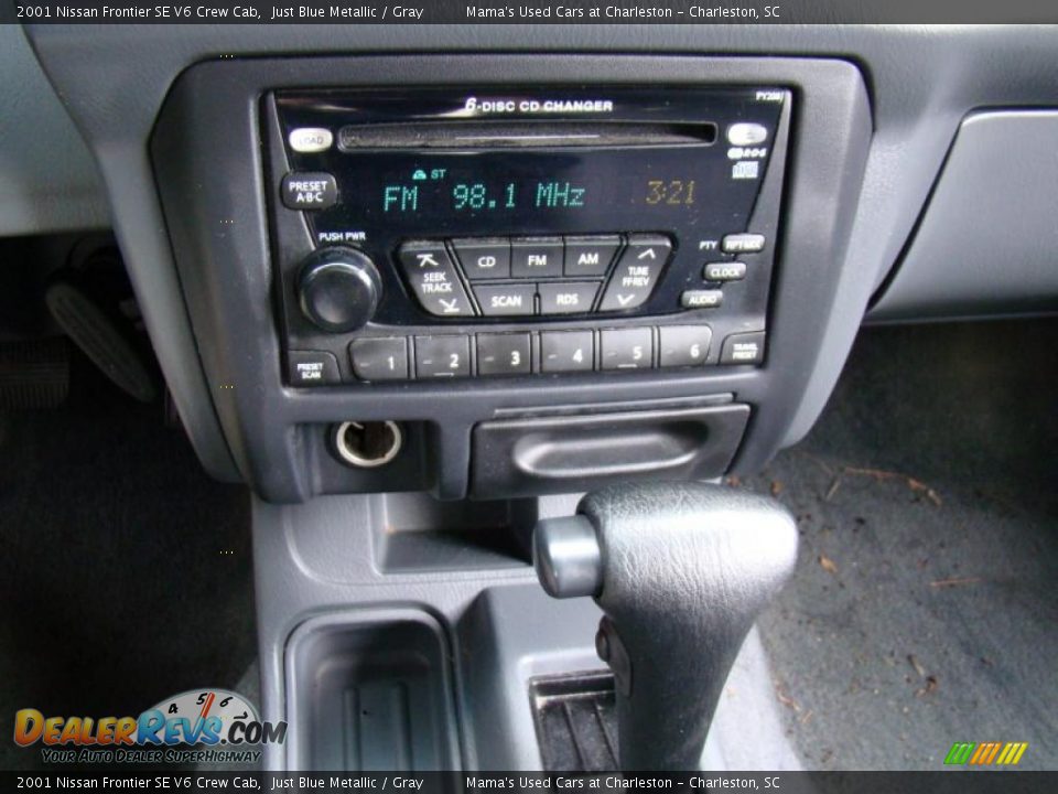2001 Nissan Frontier SE V6 Crew Cab Just Blue Metallic / Gray Photo #23