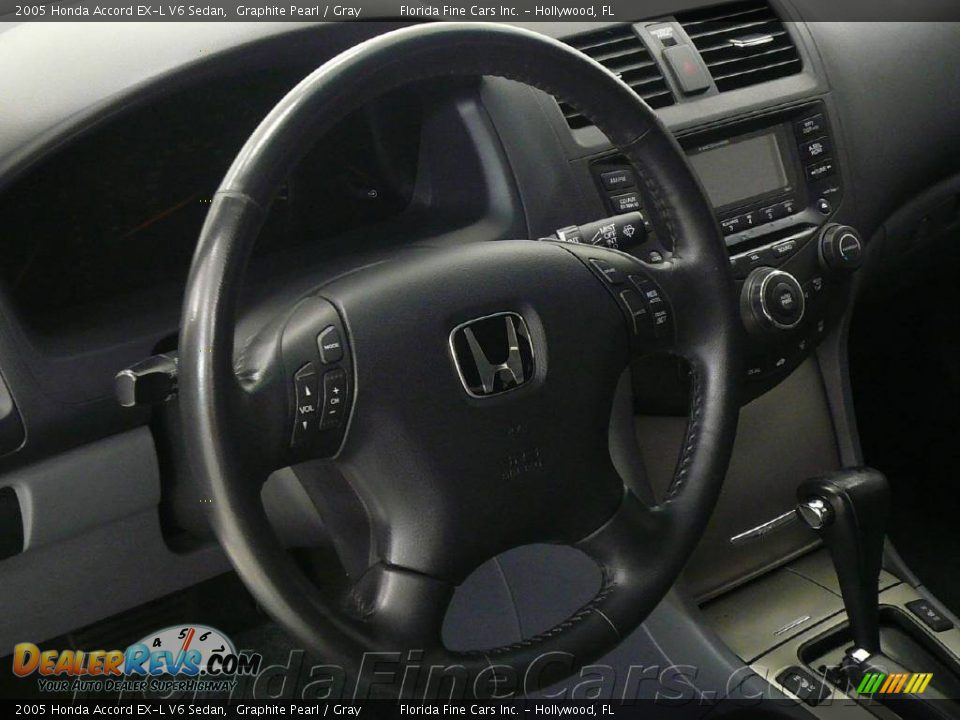 2005 Honda Accord EX-L V6 Sedan Graphite Pearl / Gray Photo #17