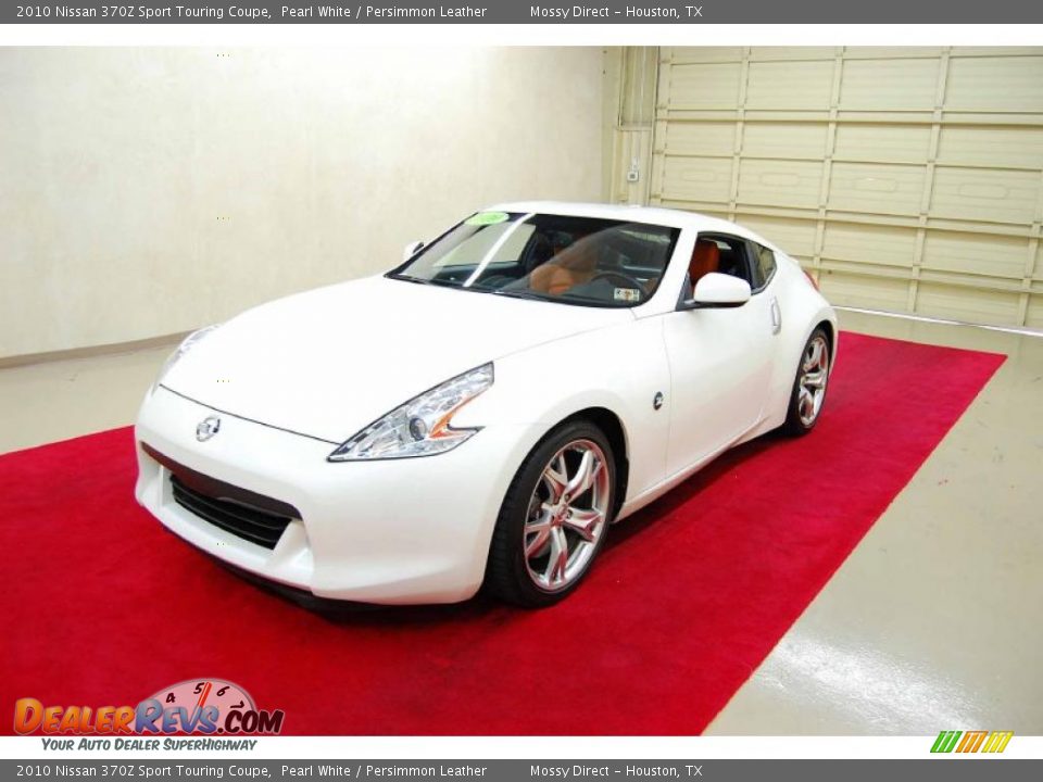 Front 3/4 View of 2010 Nissan 370Z Sport Touring Coupe Photo #3