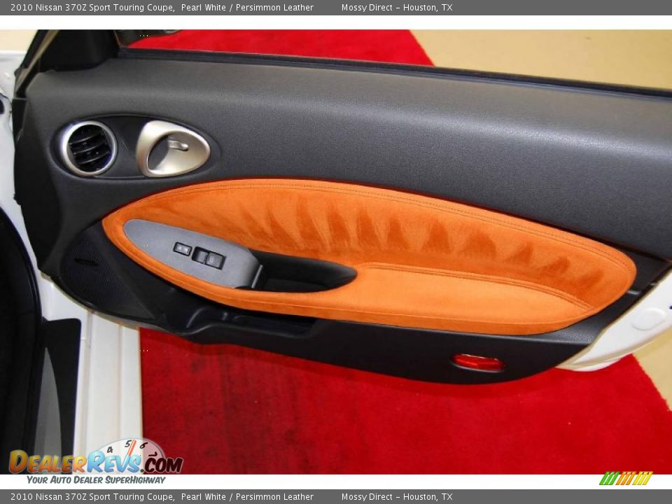 Door Panel of 2010 Nissan 370Z Sport Touring Coupe Photo #13