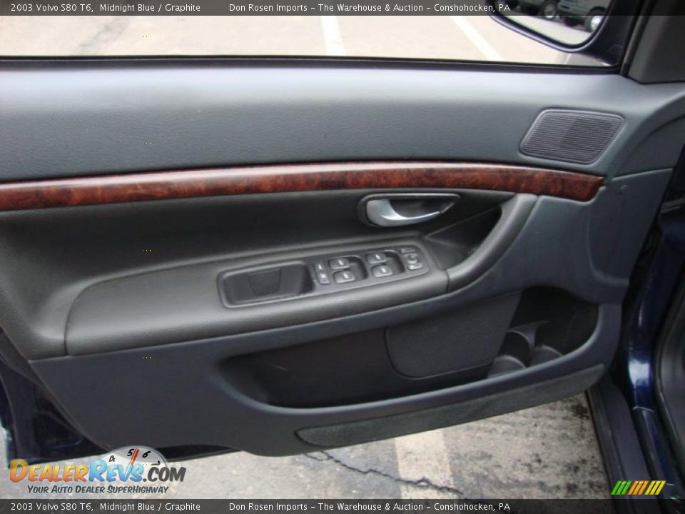 Door Panel of 2003 Volvo S80 T6 Photo #14