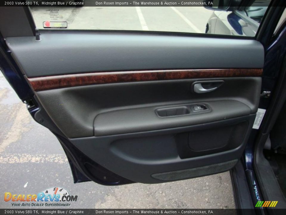 Door Panel of 2003 Volvo S80 T6 Photo #28