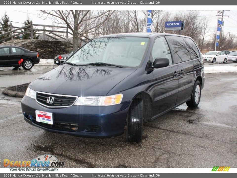 Front 3/4 View of 2003 Honda Odyssey LX Photo #3