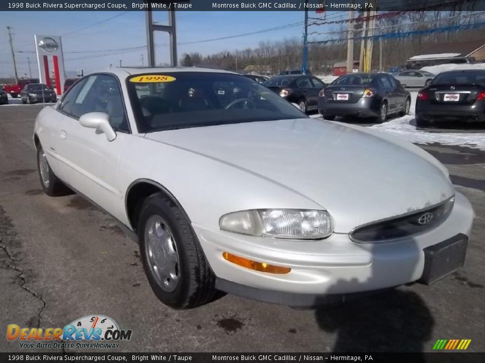 1998 Buick Riviera Supercharged Coupe Bright White / Taupe Photo #3