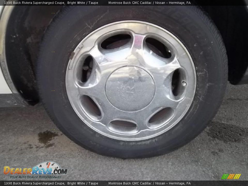 1998 Buick Riviera Supercharged Coupe Wheel Photo #32