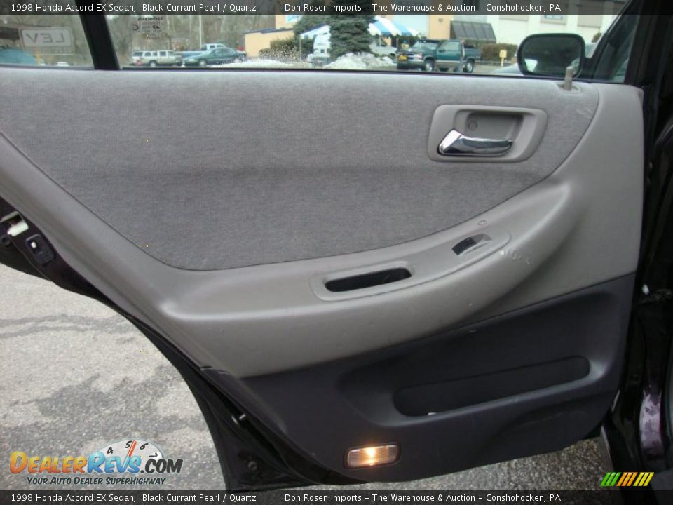 Door Panel of 1998 Honda Accord EX Sedan Photo #27