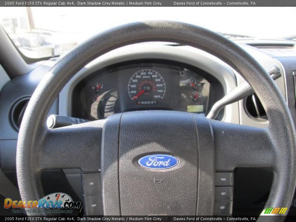 2005 Ford F150 STX Regular Cab 4x4 Dark Shadow Grey Metallic / Medium Flint Grey Photo #13