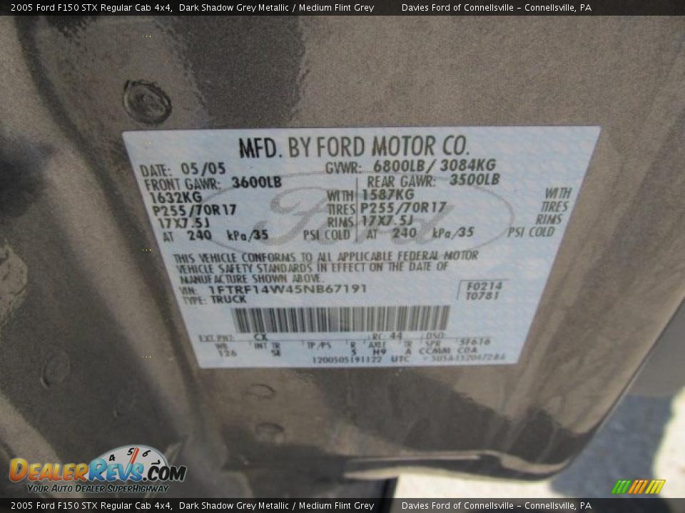 2005 Ford F150 STX Regular Cab 4x4 Dark Shadow Grey Metallic / Medium Flint Grey Photo #15