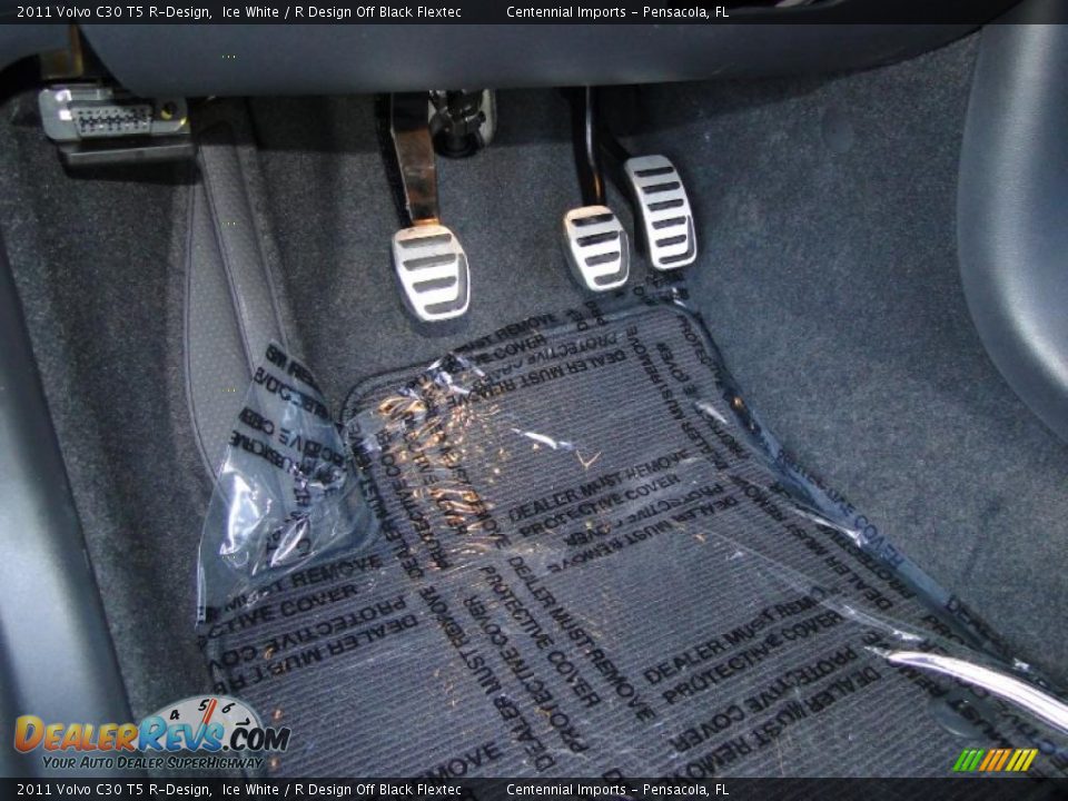 2011 Volvo C30 T5 R-Design Ice White / R Design Off Black Flextec Photo #18