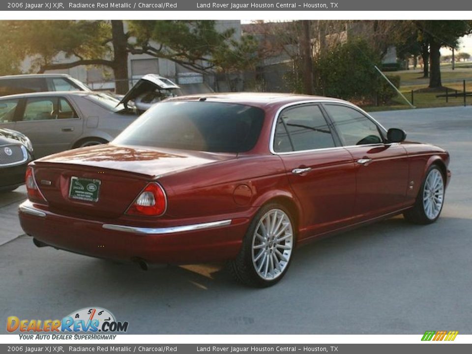 2006 Jaguar XJ XJR Radiance Red Metallic / Charcoal/Red Photo #11
