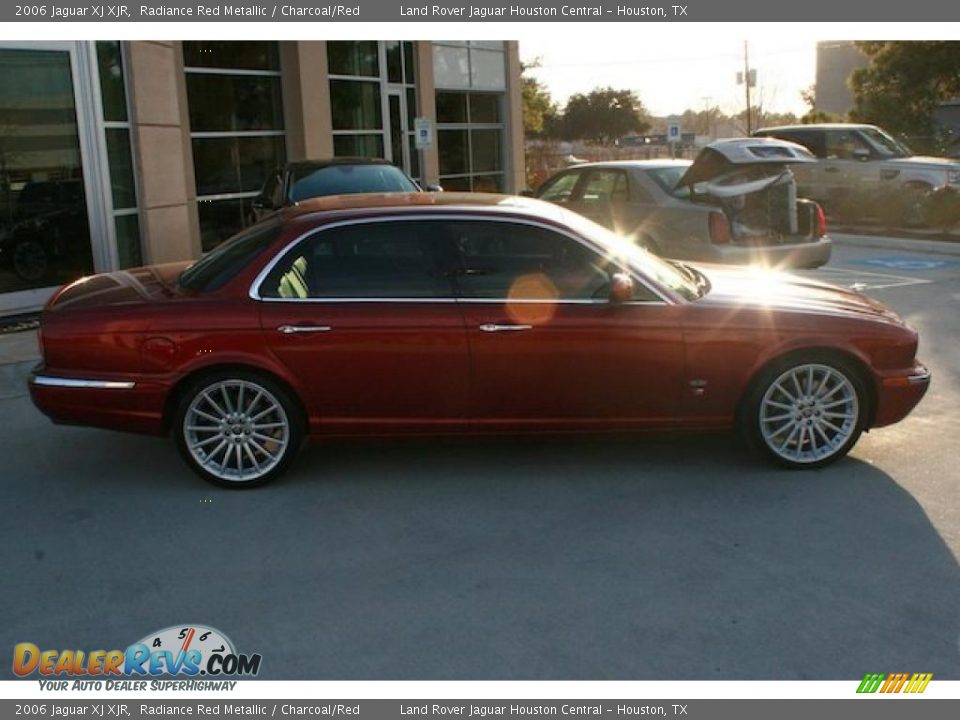2006 Jaguar XJ XJR Radiance Red Metallic / Charcoal/Red Photo #12