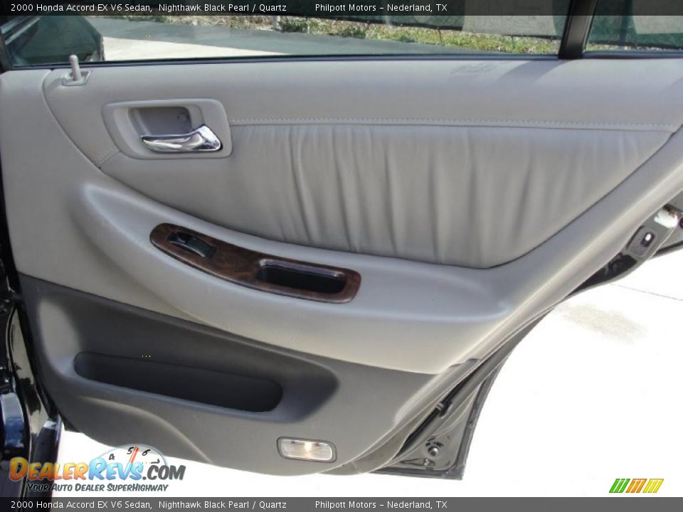 2000 Honda Accord EX V6 Sedan Nighthawk Black Pearl / Quartz Photo #32