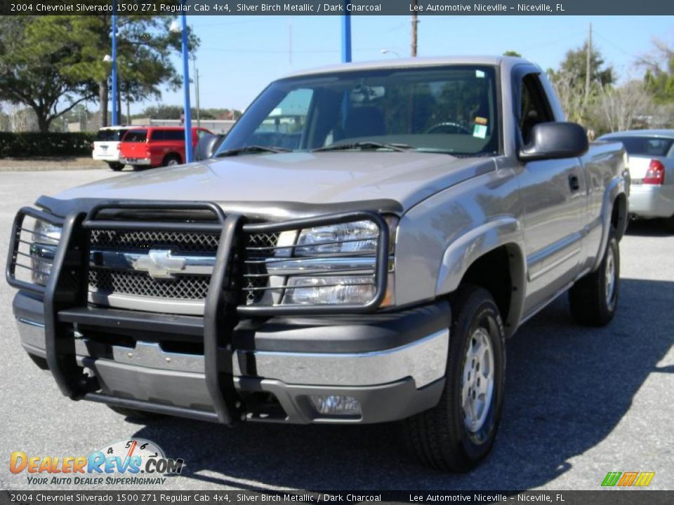 2004 Chevrolet Silverado 1500 Z71 Regular Cab 4x4 Silver Birch Metallic / Dark Charcoal Photo #1