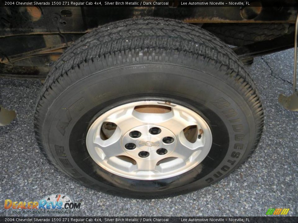 2004 Chevrolet Silverado 1500 Z71 Regular Cab 4x4 Silver Birch Metallic / Dark Charcoal Photo #9