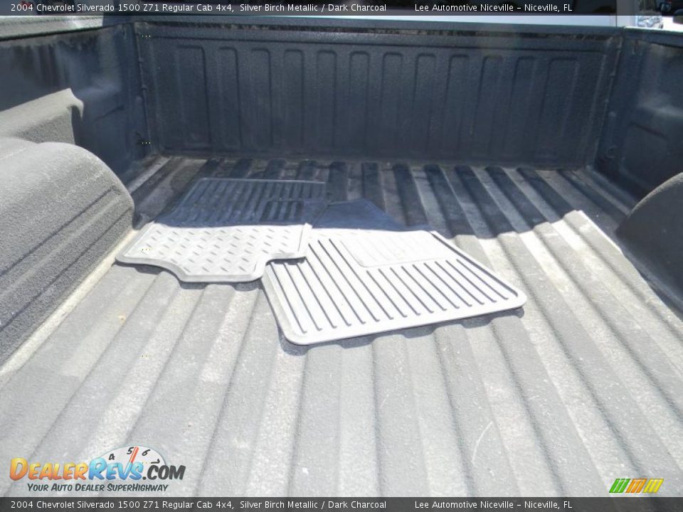 2004 Chevrolet Silverado 1500 Z71 Regular Cab 4x4 Silver Birch Metallic / Dark Charcoal Photo #16