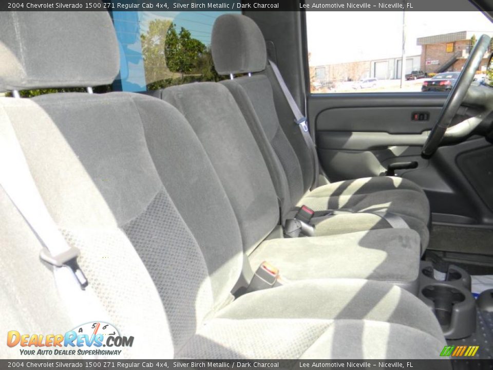 2004 Chevrolet Silverado 1500 Z71 Regular Cab 4x4 Silver Birch Metallic / Dark Charcoal Photo #17