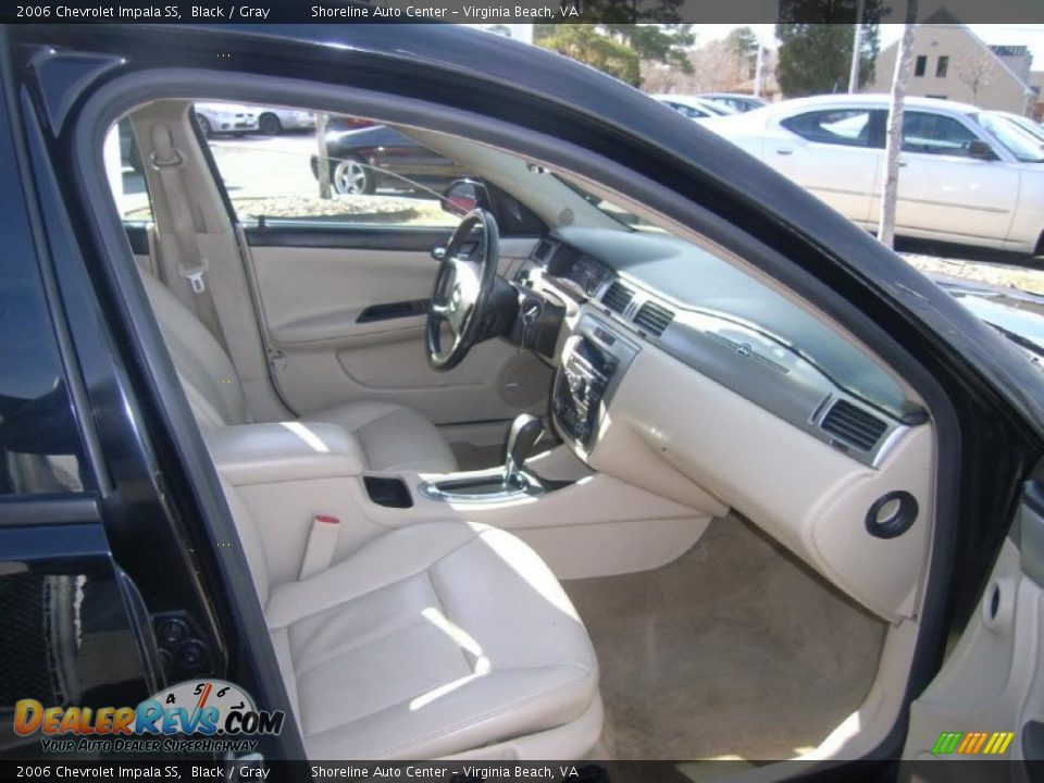 2006 Chevrolet Impala SS Black / Gray Photo #13