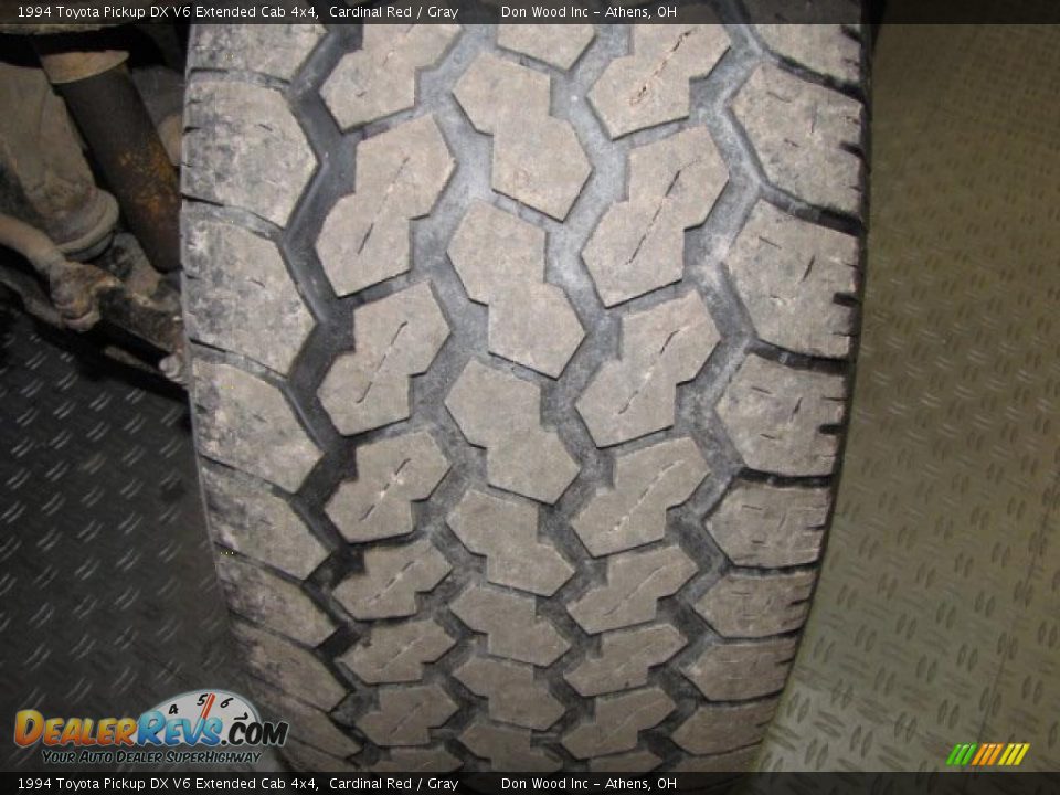 1994 Toyota Pickup DX V6 Extended Cab 4x4 Cardinal Red / Gray Photo #17