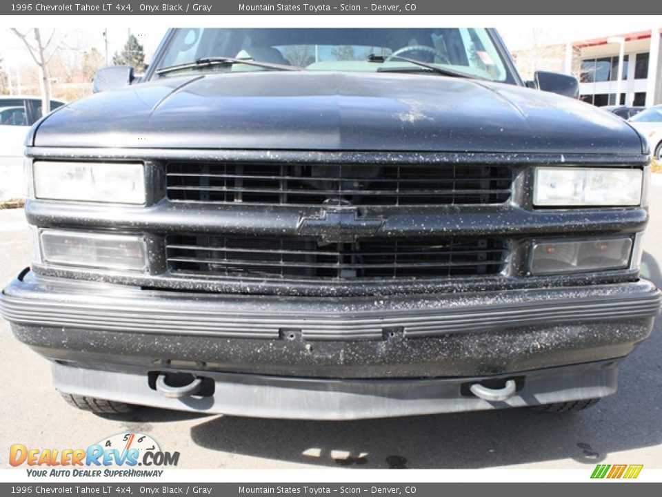 1996 Chevrolet Tahoe LT 4x4 Onyx Black / Gray Photo #34