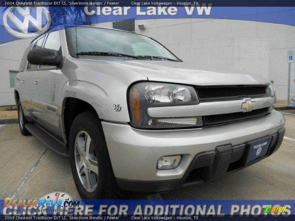 2004 Chevrolet TrailBlazer EXT LS Silverstone Metallic / Pewter Photo #1